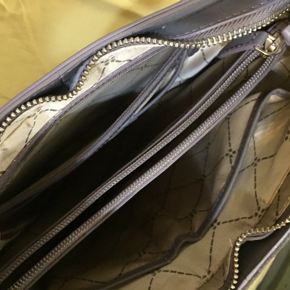 Handbag - Picture 5 of 12